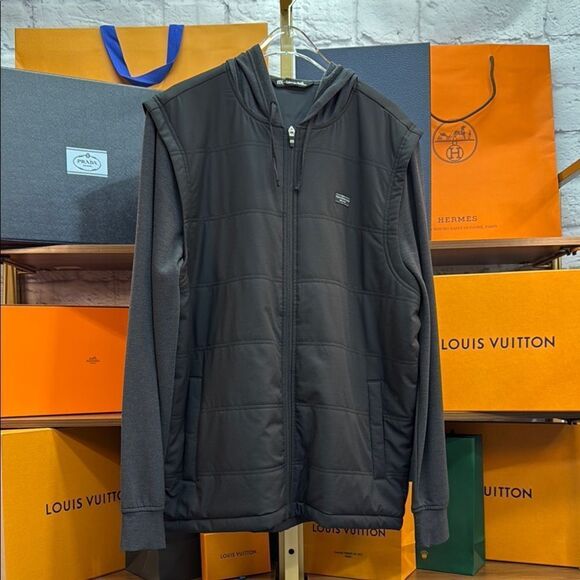 Men’s Travis Mathew Jacket - Picture 1 of 4